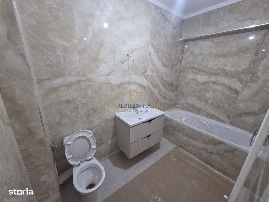 Apartament 3 camere cu curte proprie, aproape de metrou Berceni