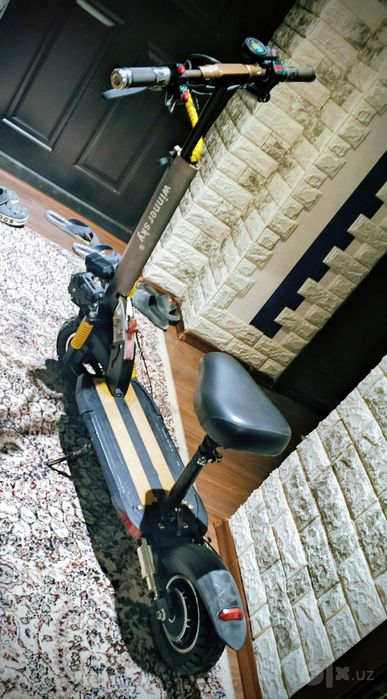 Продам электросамокат в хорошем состоянии.