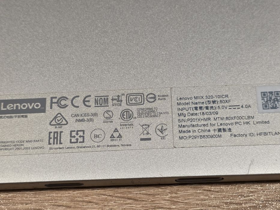 Lenovo MIIX 320-10ICR Лаптоп 2 в 1, таблет