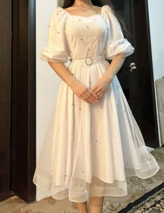 Көйлек , ақ түсті және көк түсті