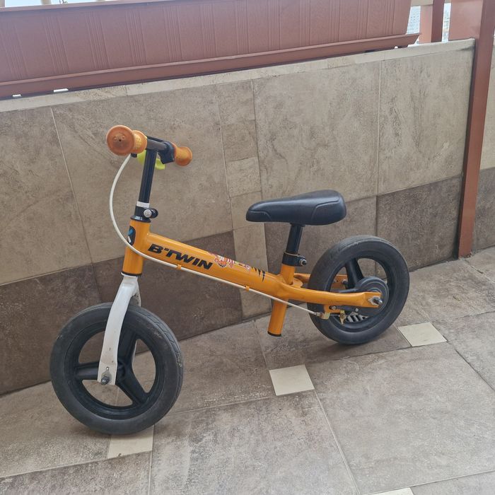 Bicicleta fara Pedale Btwin 500