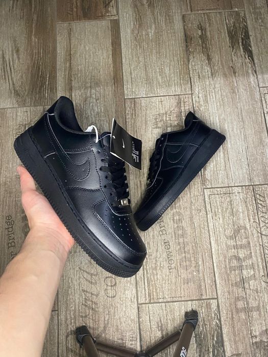 Nike Air Force 1