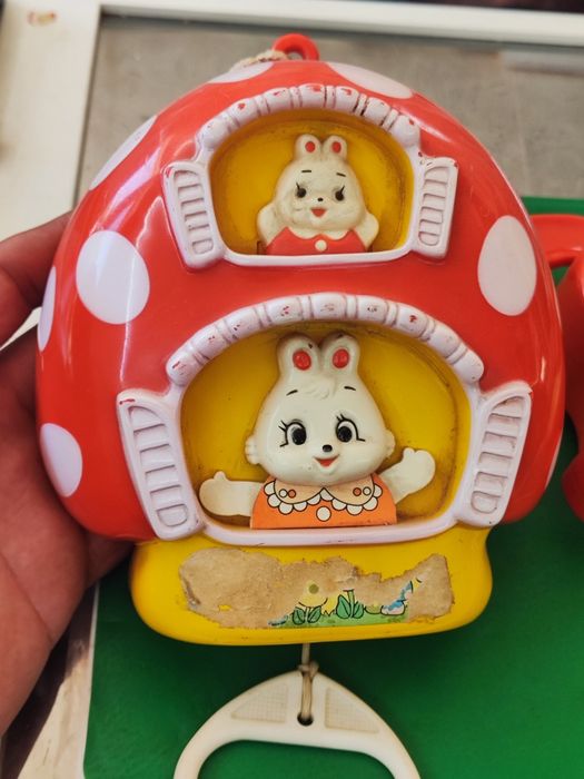 Три броя стари музикални играчки sankyo 1979/1980