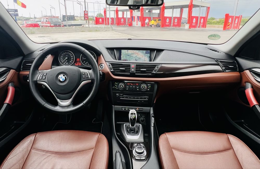 BMW X1 2013 — imagine 13