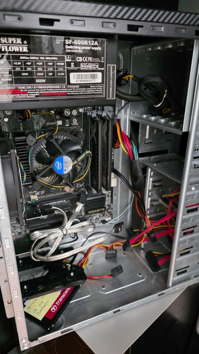 Sistem/PC home lab/ server/NAS/media, suporta 10X HDD