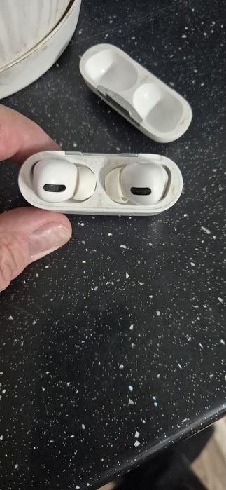 Продам AirPods Pro 3