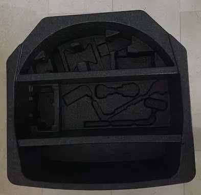 Cutie portbagaj toyota auris