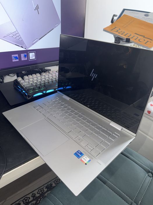 Hp Envy x360  DDR 32gb , SSD 1Tb ,  i7