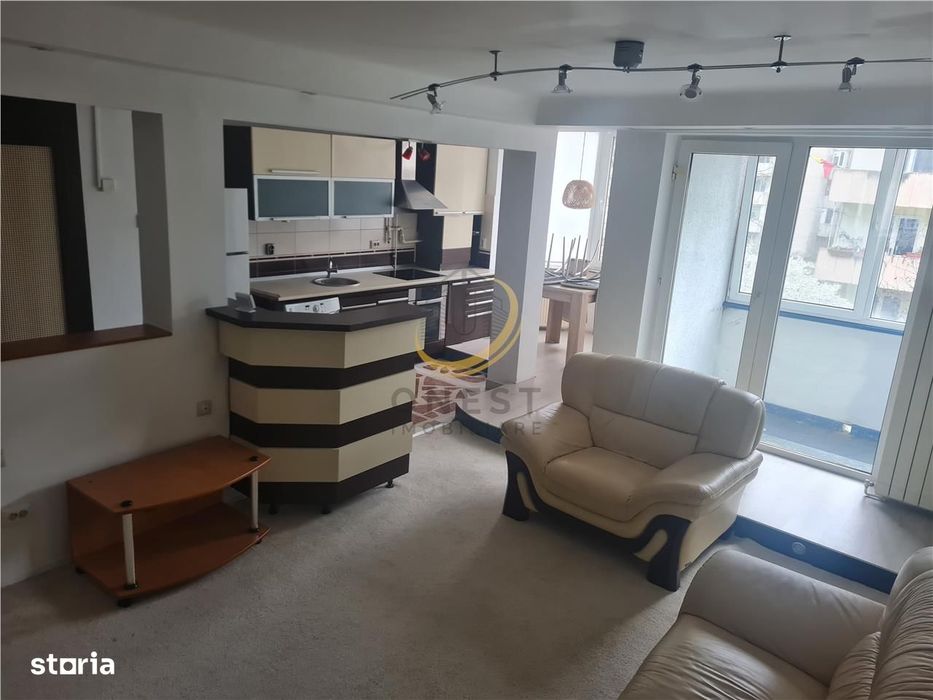 Apartament cu 4 camere zona Unic UMF