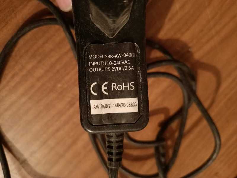 Продам блок питания "SBR-AW-040".
