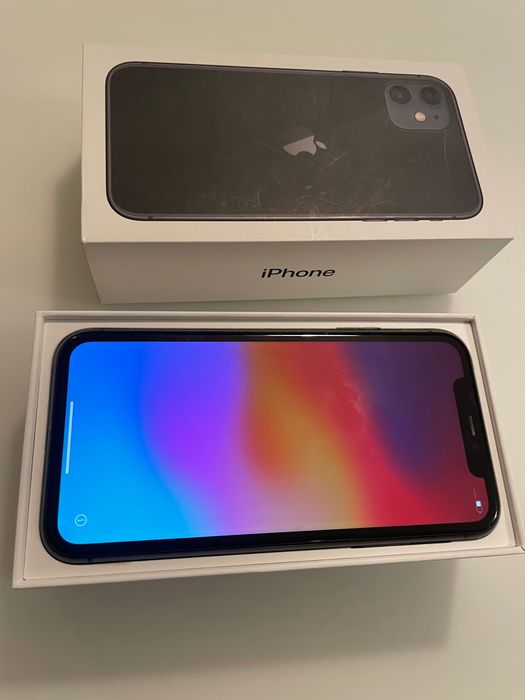 Vând iPhone 11 Black 128 gb