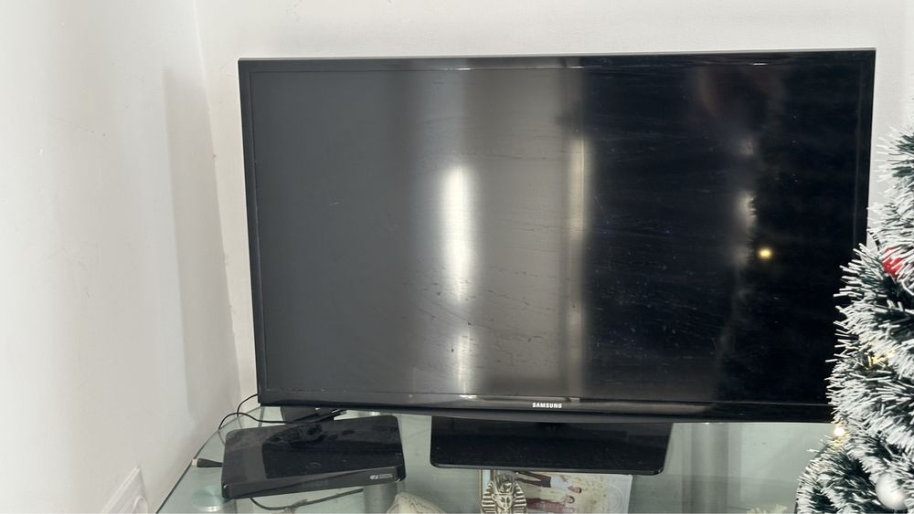 Продается телевизор