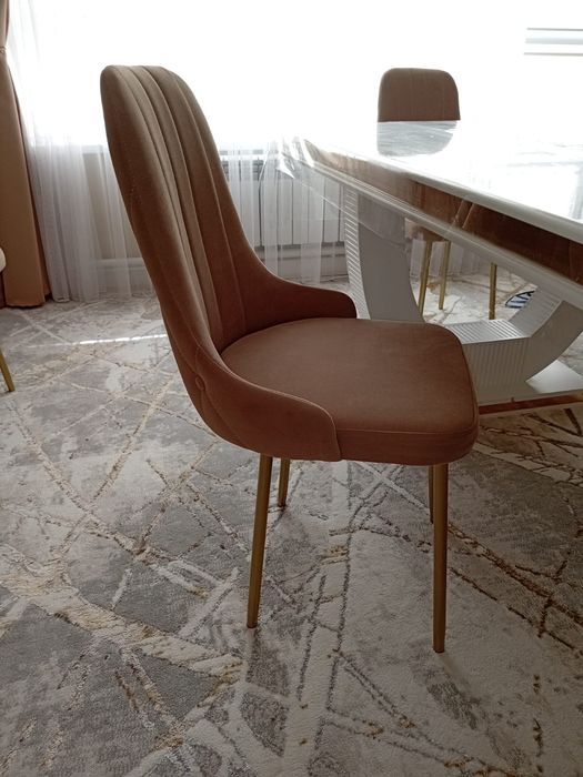 Продам стулья почти новые!