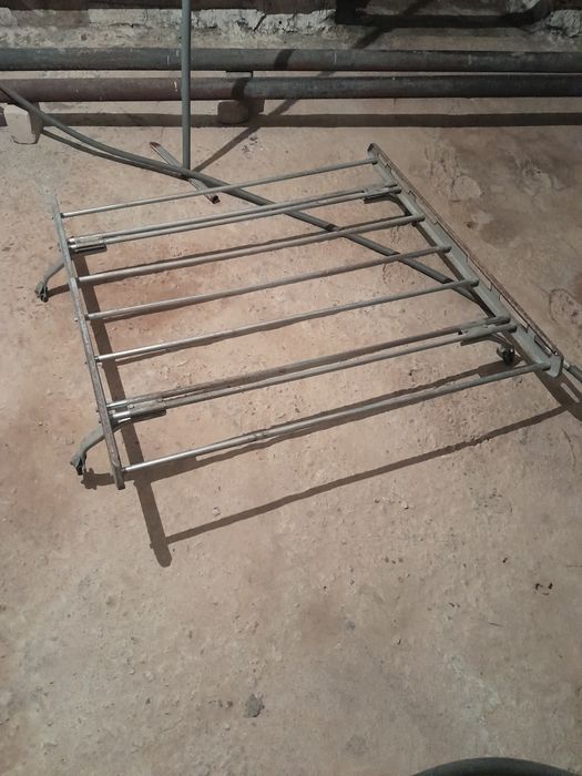 Продам багажник в очень хорошем состояний за 15т стояли на 7ке