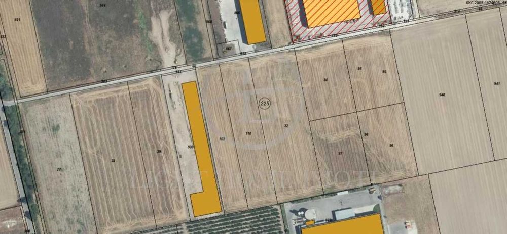 Реф. 4053 Парцел до Карловско Шосе