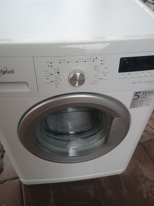 Mașină de spălat Whirpool Baunekt WE1053