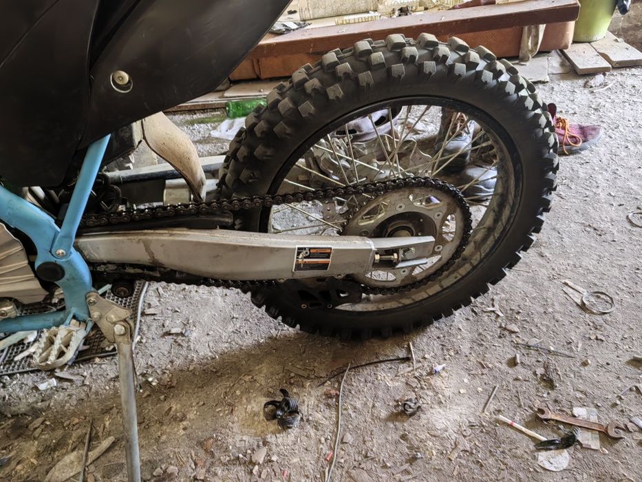 Продам мотоцикл 250 Кубов.