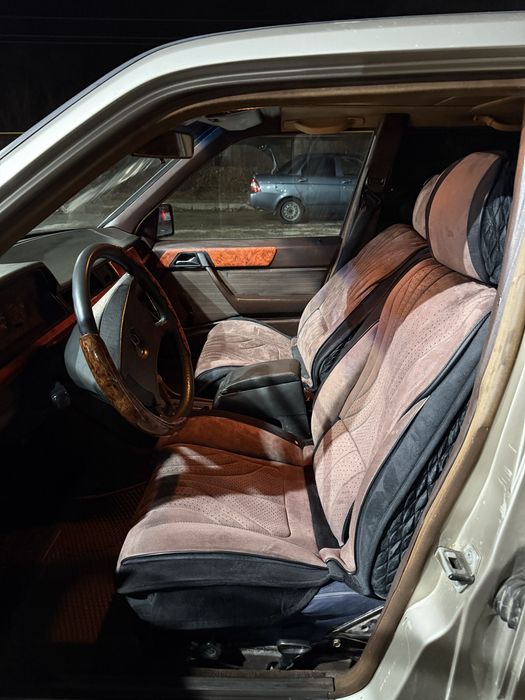 Продается Damler Benz 200