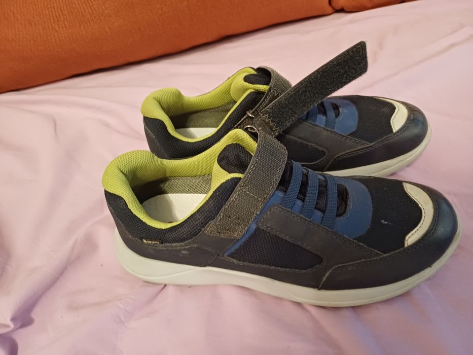 Adidasi Superfit marimea 39