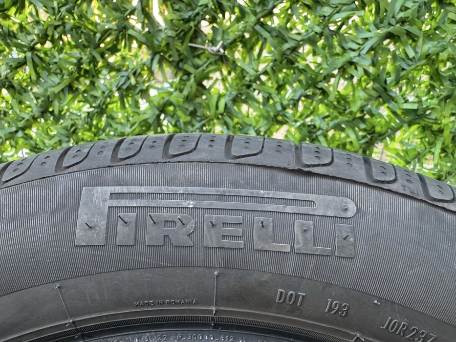 Автомобилни гуми 215 55 17 PIRELLI