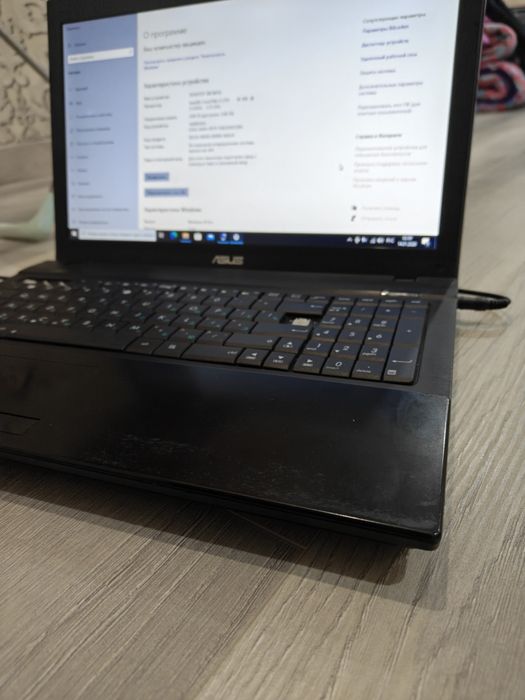 Продам хороший ноут asus