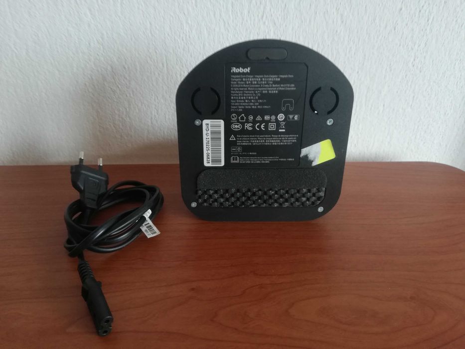 Зарядно за iRobot 21v 1.25A