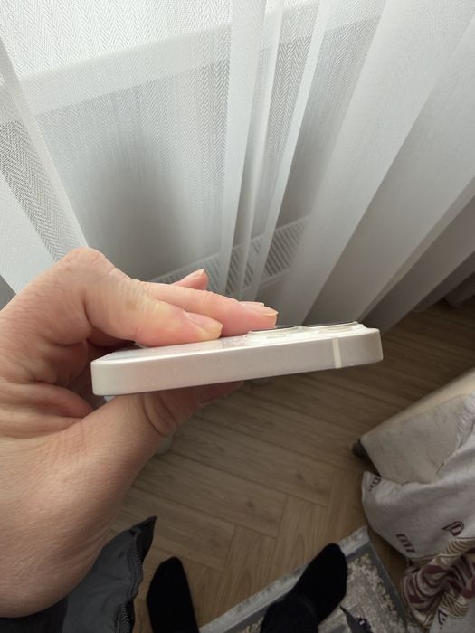 iPhone 13 128g продаю