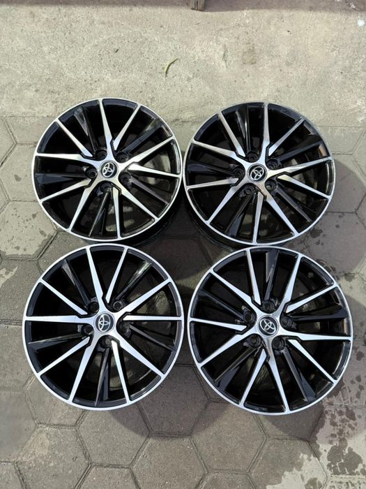 Диски R17 на toyota lexus на японцы