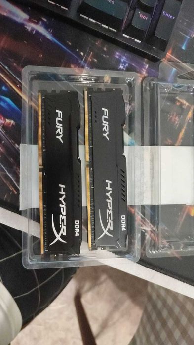 HyperX-DDR4 16GB (2x8) озушки