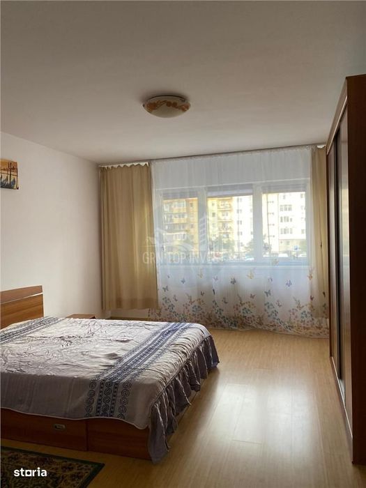 Apartament 2 camere si balcon zona Strand