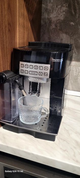 Expresor Delonghi magnifica s capucino
meniu pentru setări limba Roman