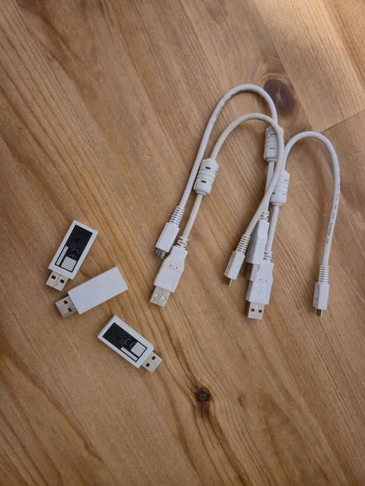 Vând dongle wifi pentru casti ps4