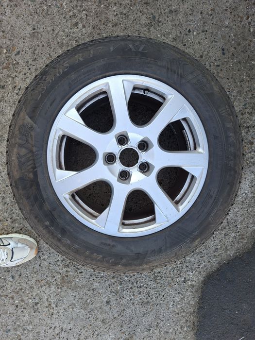 Jante originale 17' Audi Q5 cu anvelope All Seson Viking  Noi