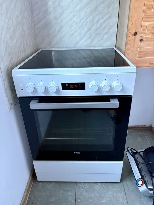 Готварска печка BEKO -72 литра