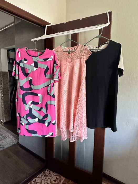 Продам платья недорого