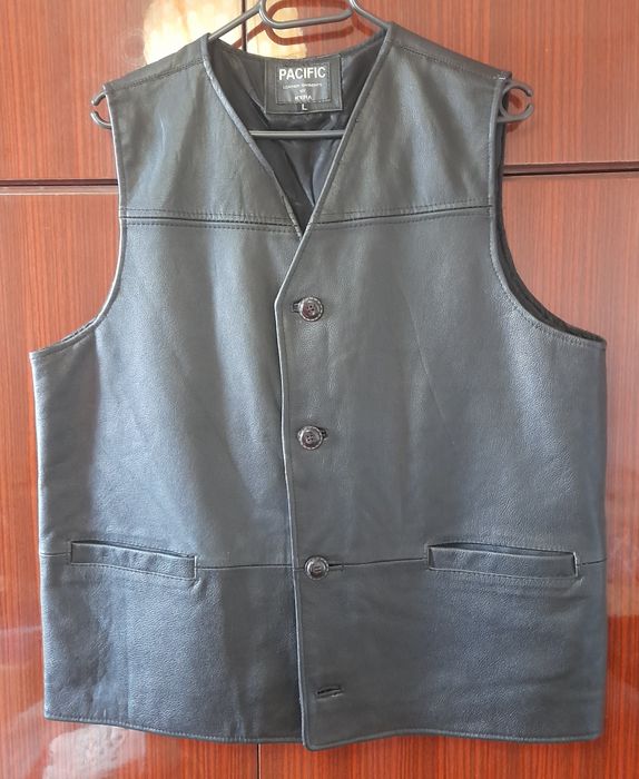 Елек от естествена кожа спортно елегантен