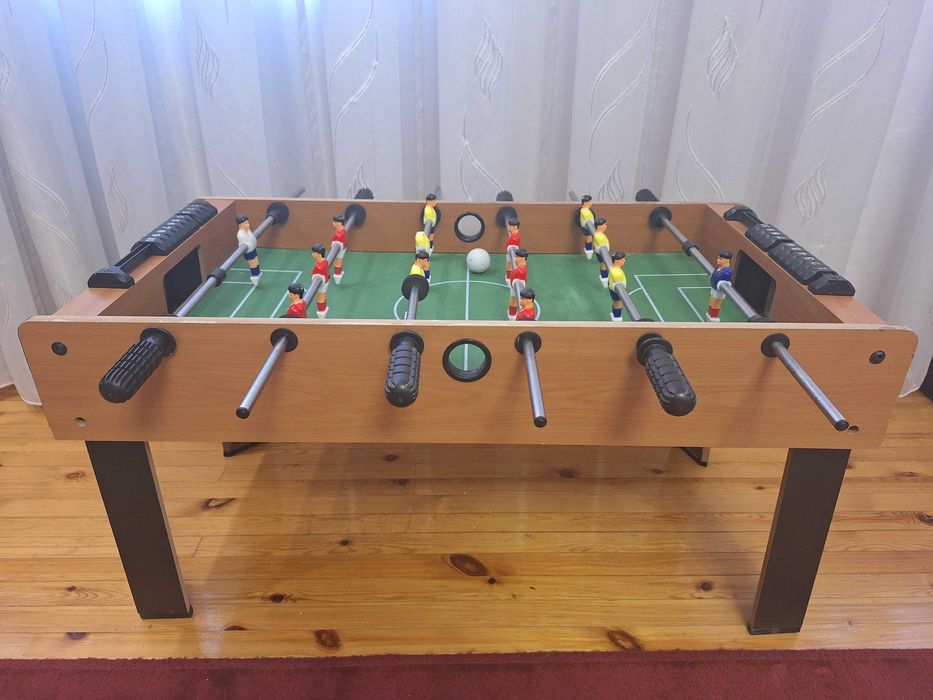 Futbol o'yini / Настольный футбол