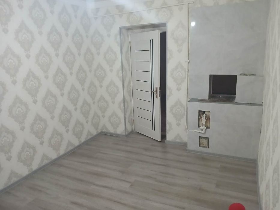 Arenda Uchtepa ko'kcha Oqtepa hovli ijaraga

4/1/1

Площадь: 100 м²

Ц