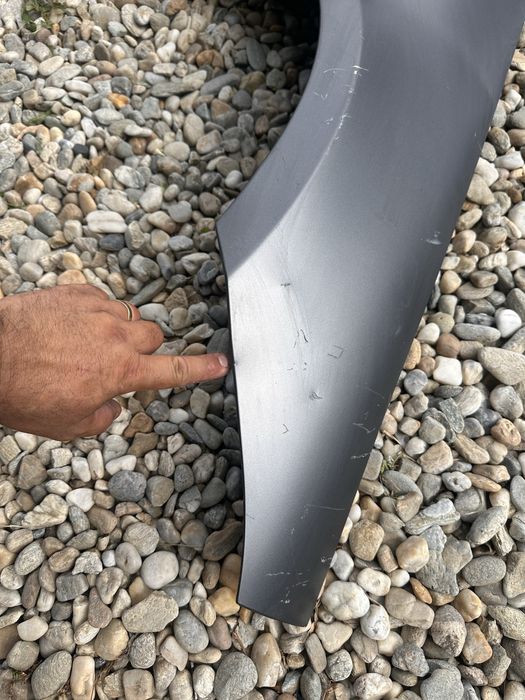 Aripă dreapta față mercedes cls w 257.