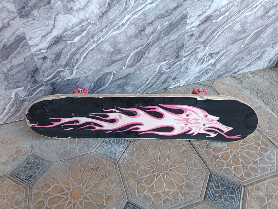 Скейт в хорошем состоянии