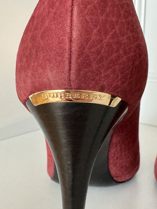 Ghete scurte / cizme Burberry