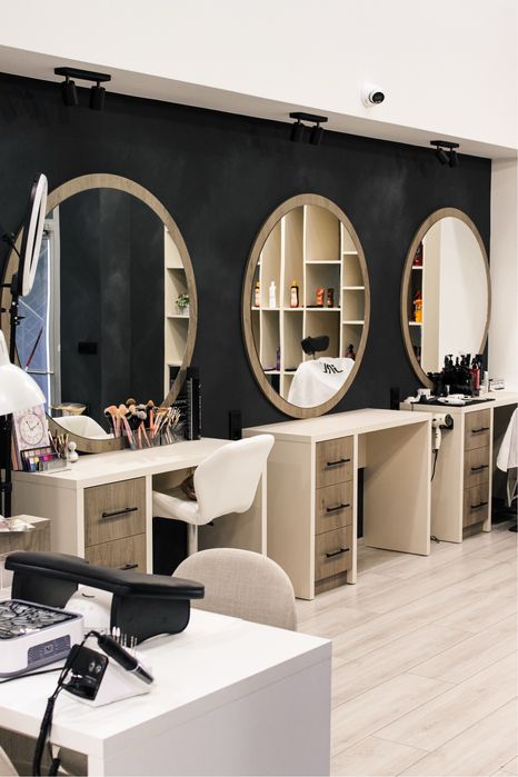 Дава се под наем  в Перник, Рено -  кв.м за 248.88 € - Снимка #2