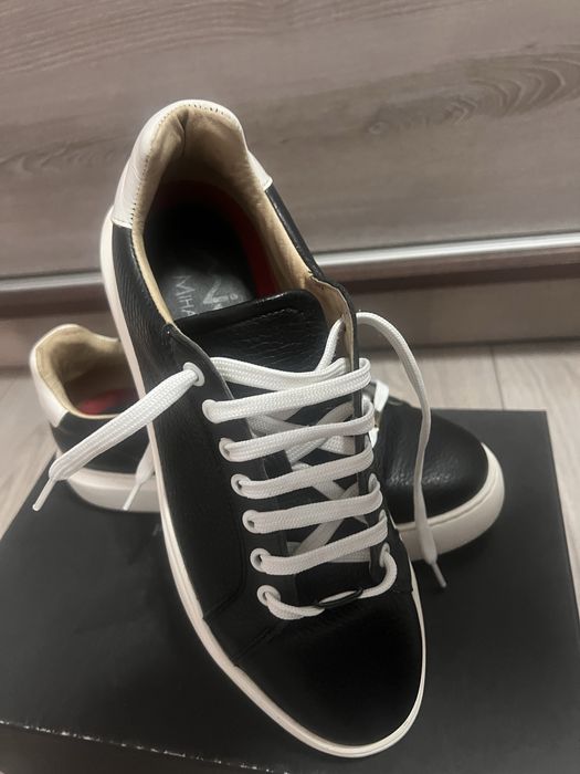 Sneakers Mika by Mihai Albu