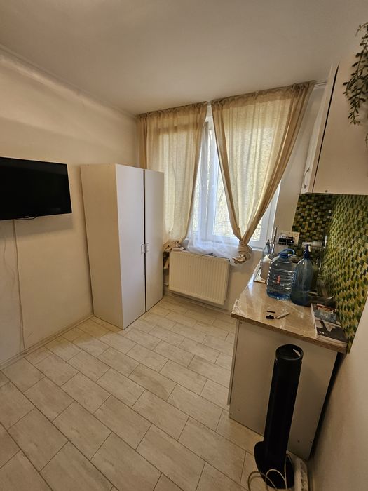 Garsoniera de vanzare