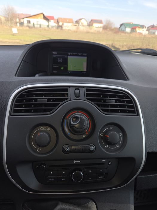 Vând Renault Kangoo