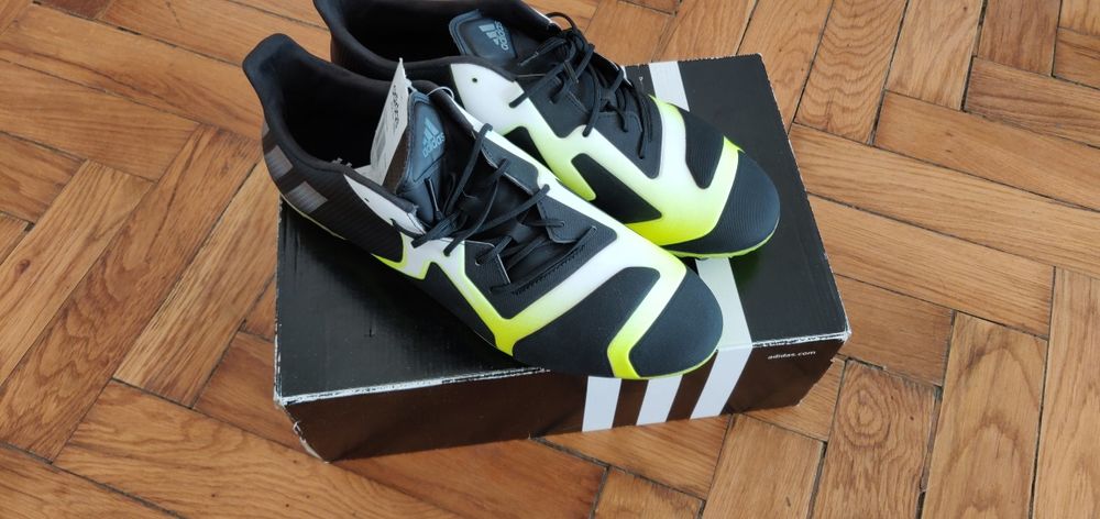 Ghete Adidas Ace, noi în cutie
