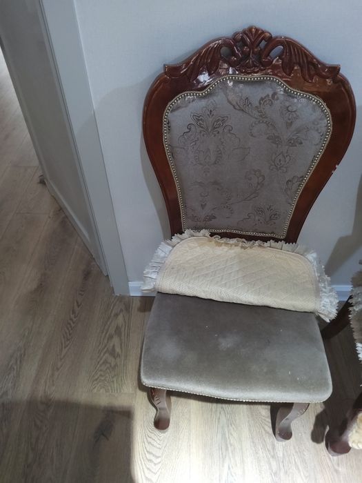 Стулья    стулья