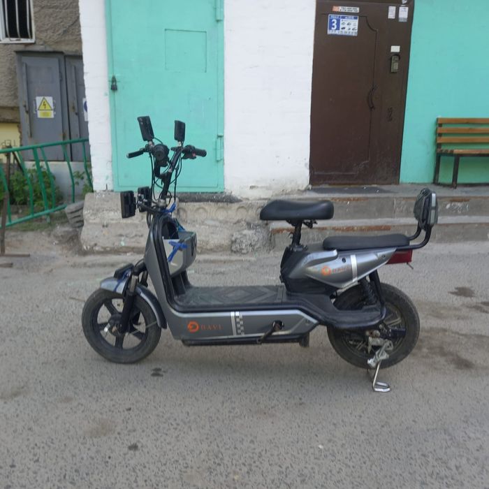 Продам электромопед.