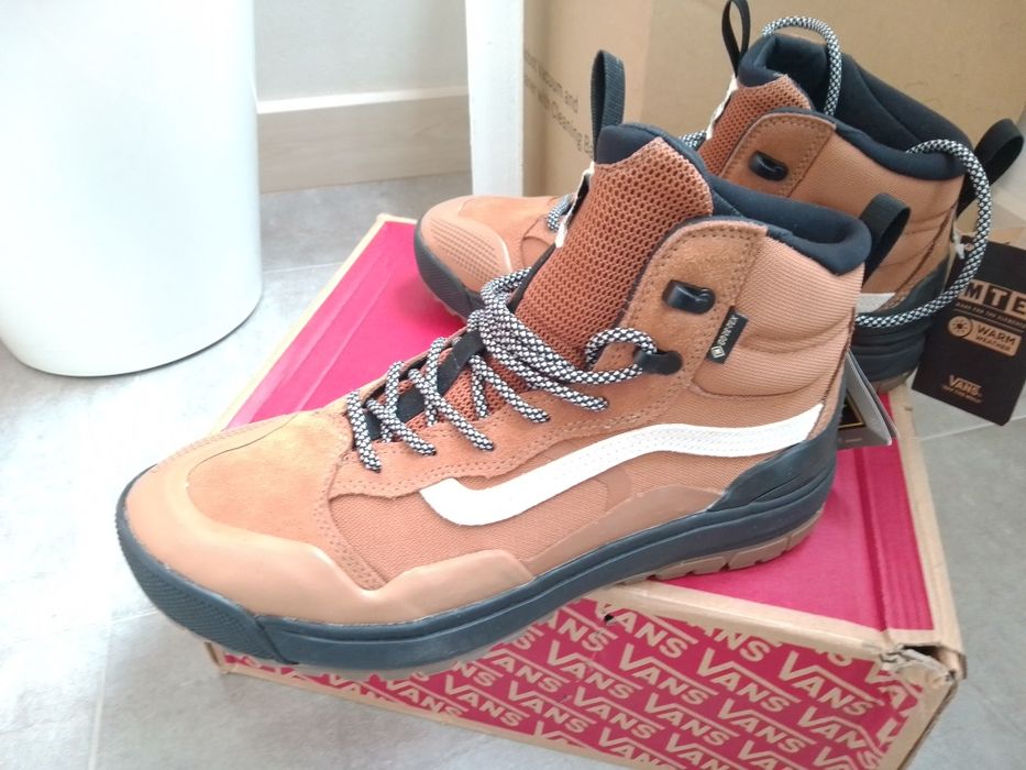 Gore-Tex. Ботинки Vans(США)