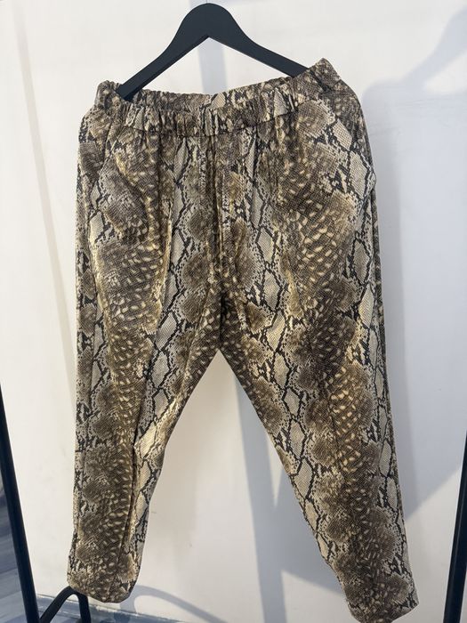 Pantaloni de piele  - imprimeu sarpe